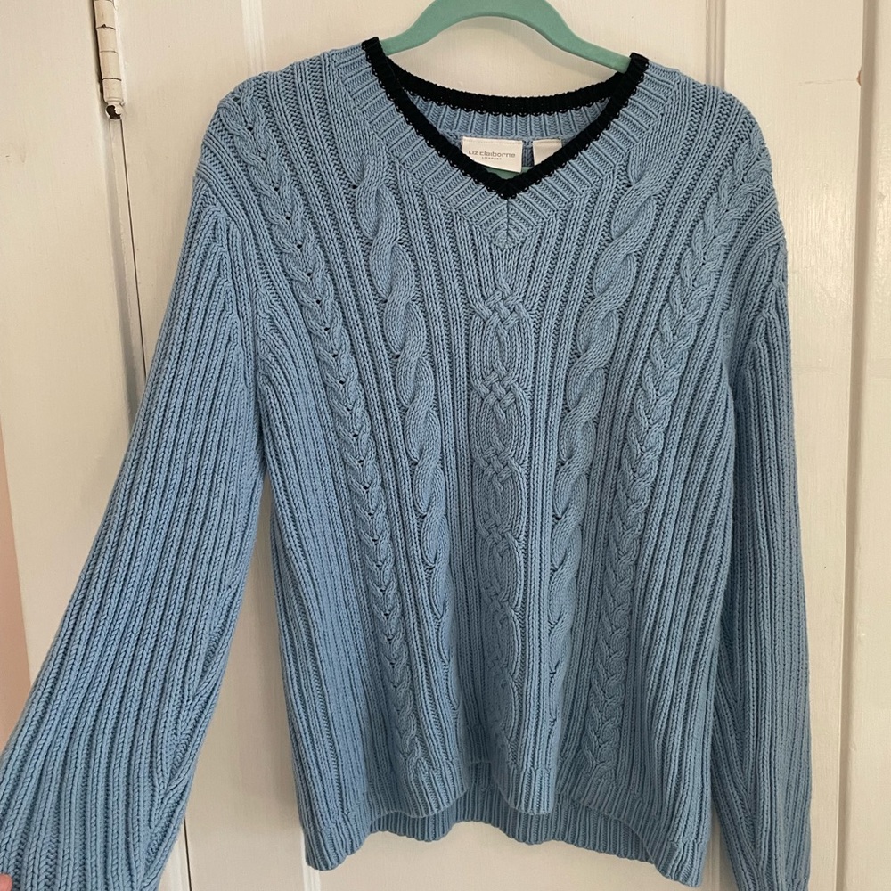 Blue chunky knit v-neck